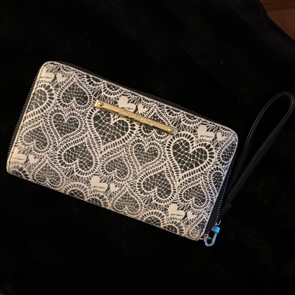 Betsey Johnson Black and White Heart Lace Wristlet